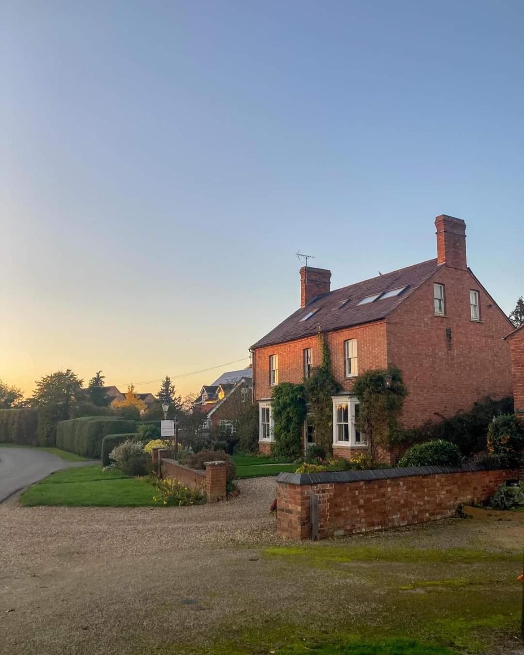 Bed and Breakfast Winton House Stratford-upon-Avon Exterior foto